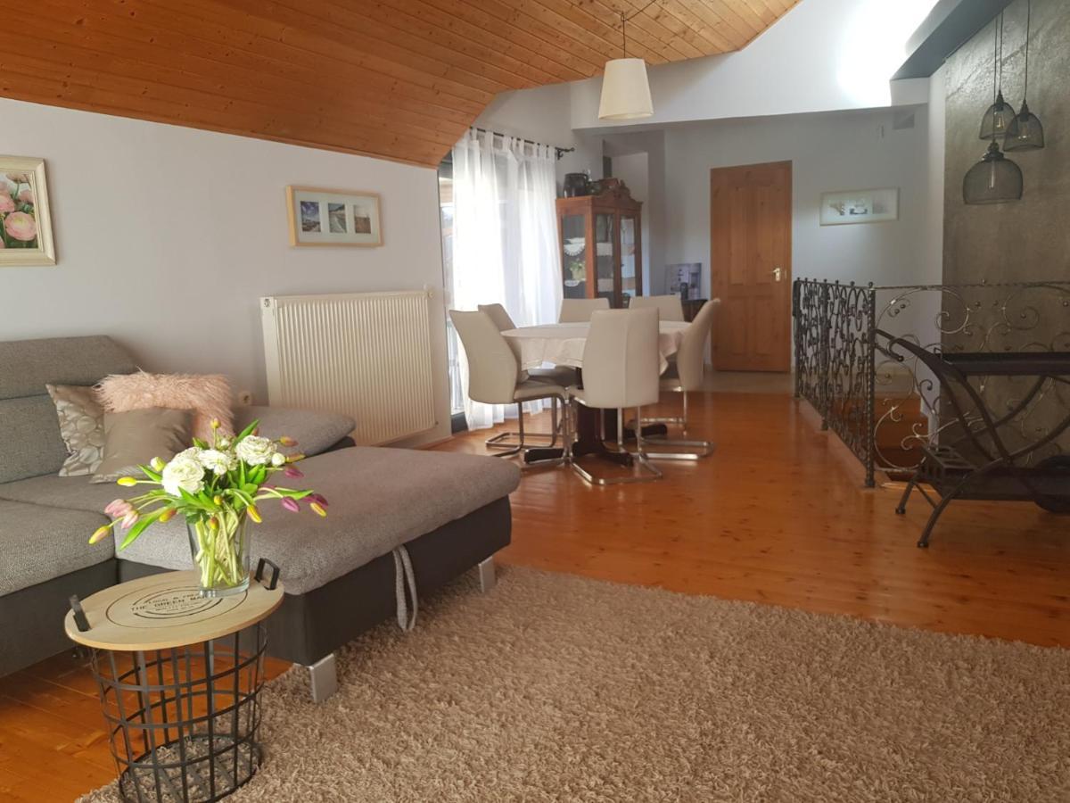 Mediterran Apartman Pécs Eksteriør bilde