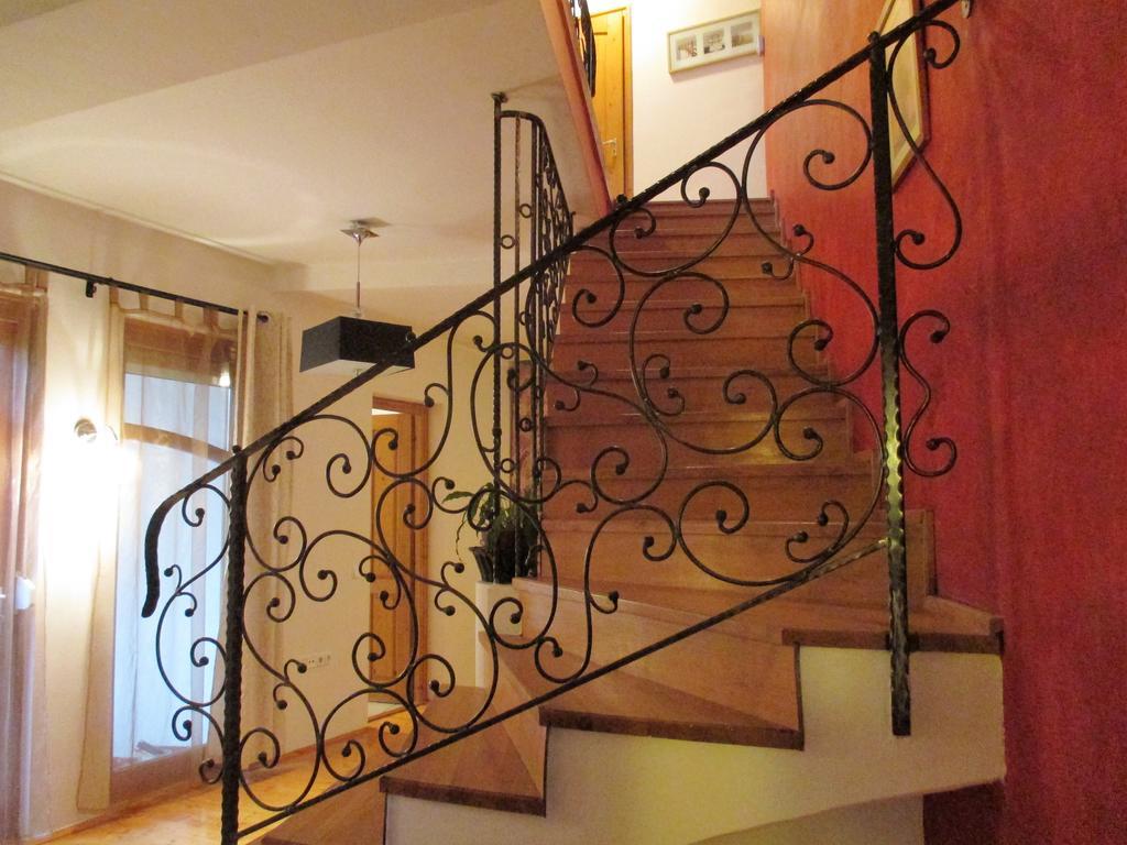 Mediterran Apartman Pécs Eksteriør bilde