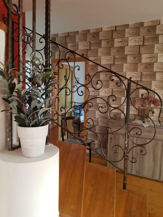 Mediterran Apartman Pécs Eksteriør bilde