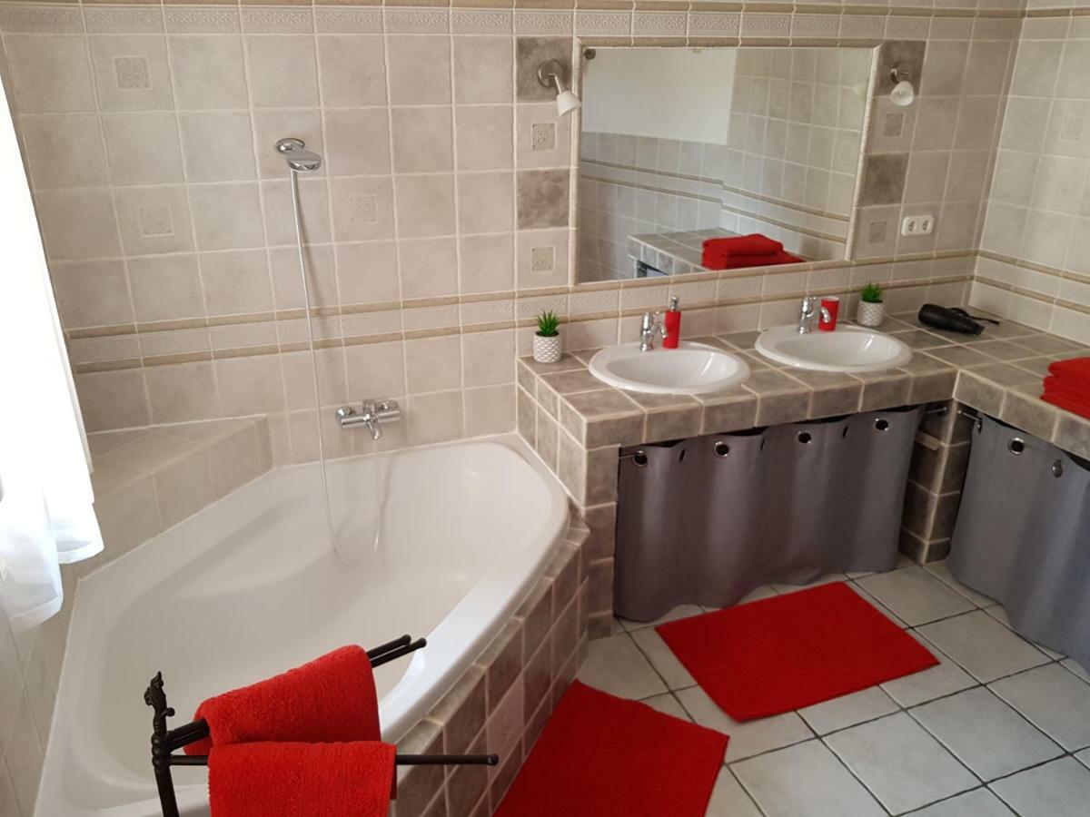 Mediterran Apartman Pécs Eksteriør bilde